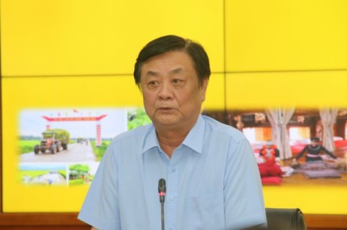 Bộ trưởng Bộ Nông nghiệp và PTNT Lê Minh Hoan phát biểu chỉ đạo tại Hội nghị