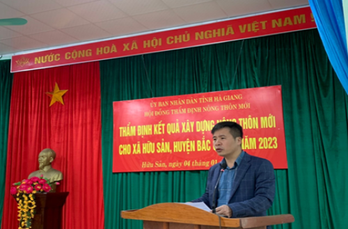 Đồng chí Ngô Văn Thương – Phó Chánh Văn phòng Điều phối nông thôn mới tỉnh phát biểu tại buổi thẩm định