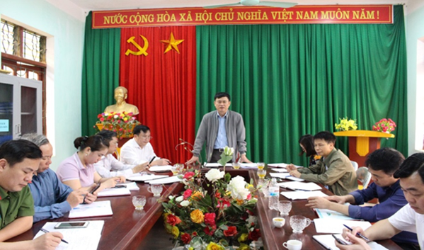 Đồng chí Nguyễn Ngọc Sơn - Phó Chánh Văn phòng Điều phối NTM tỉnh chủ trì buổi làm việc